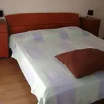 Loreta Apartamento *
